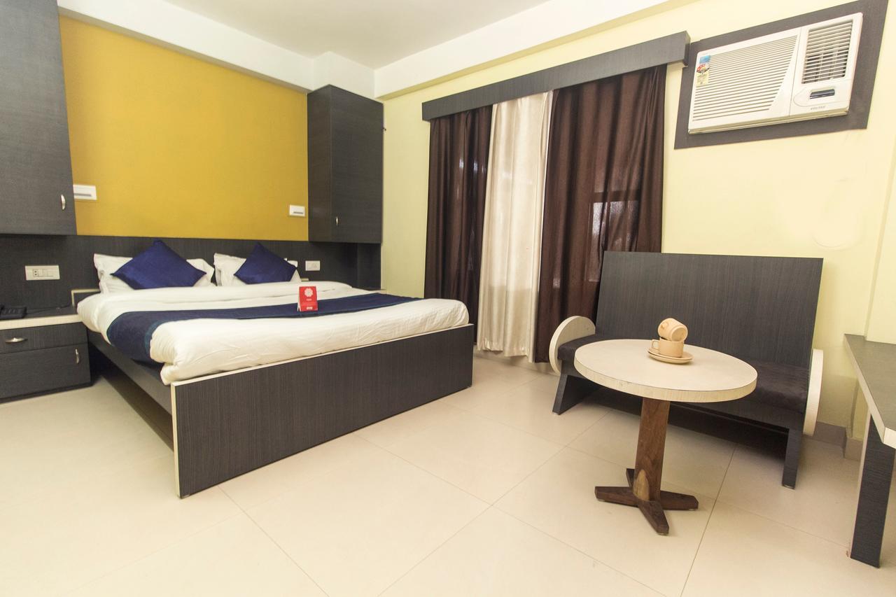 סיליגורי Hotel Jagat מראה חיצוני תמונה